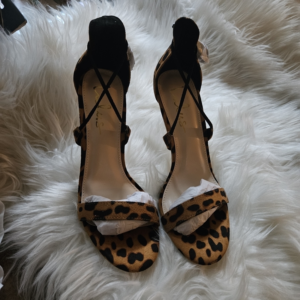 Lulu's Leopard Print Heels